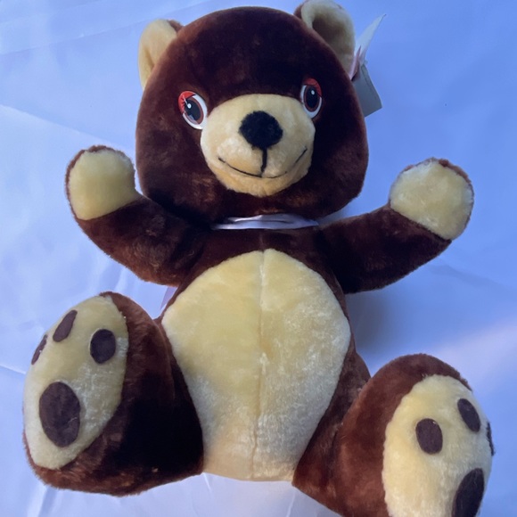 A & B Novelty Co. Inc Vtg Brown Plush Teddy Bear 1982 with tags - Picture 1 of 7